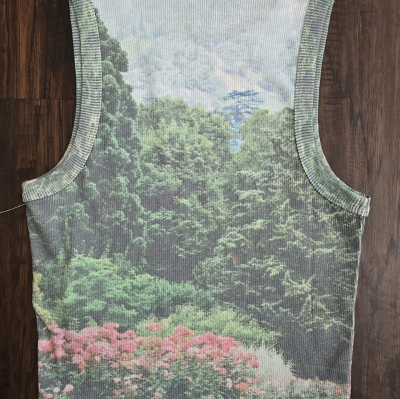 Adorable Tank Top - Picture 4 of 4